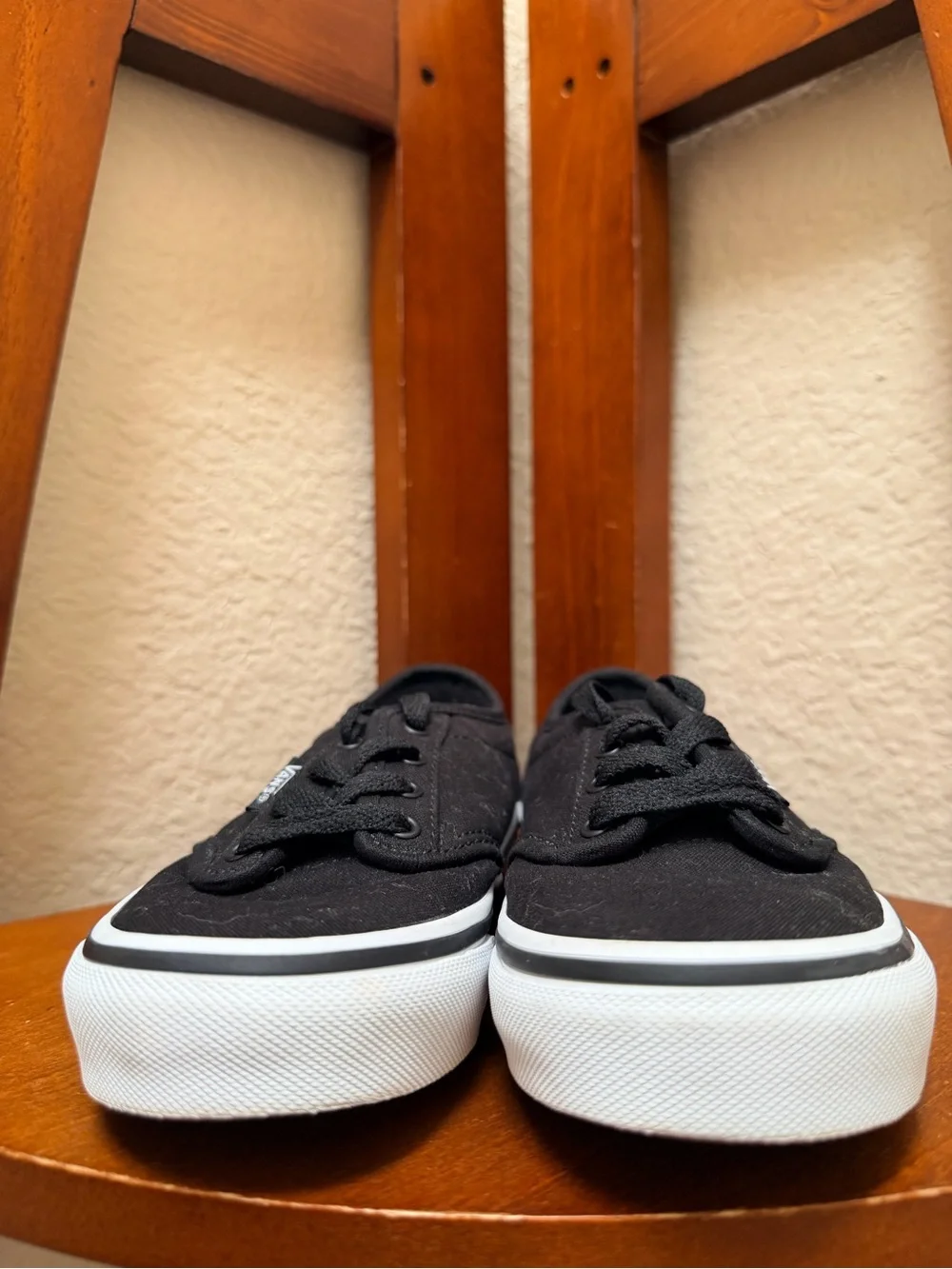 Vans atwood low